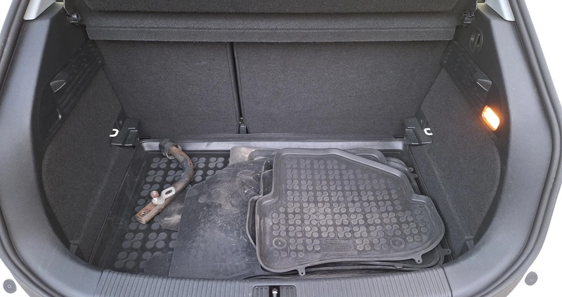 Audi A1 cena 29900 przebieg: 122658, rok produkcji 2011 z Łask małe 56